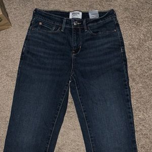Denizen from Levi’s size 6